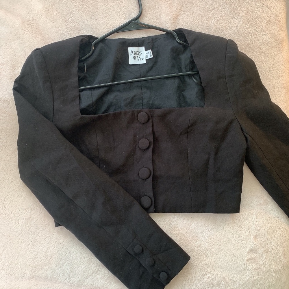 Princess Polly Black Crop Button-up Top